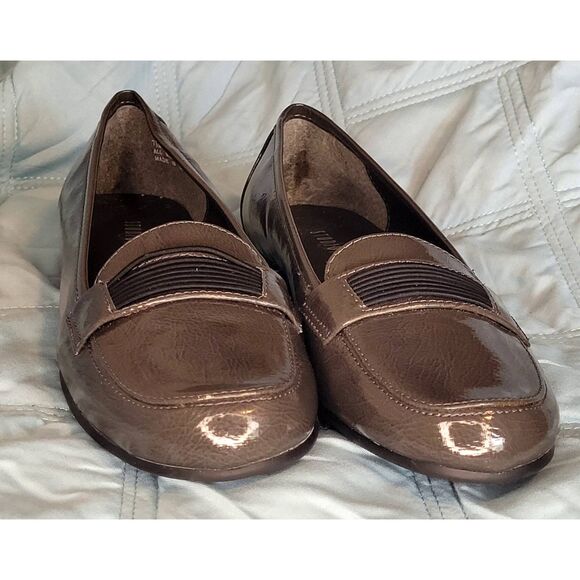 Studio Works Yale Gray Patent Loafer Women's 7.5M Shoes Flat Heel Business Woman - Picture 1 of 8